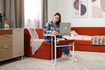 Стол журнальный Марвэл 12.122 белый (Моби) в Сухом Логу - suhoj-log.mebel-e96.ru
